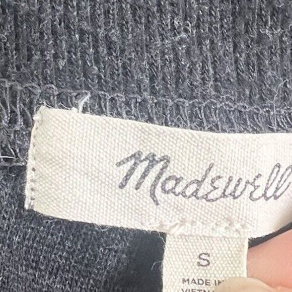 Madewell Gray Button-Back Cardigan Sweater Long Sleeve Gray Size Small Classic - Picture 6 of 7